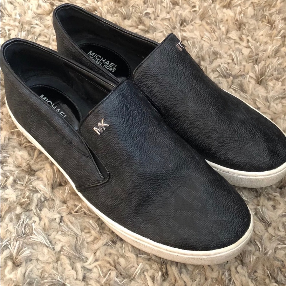 Michael Kors Shoes - Picture 2 of 2
